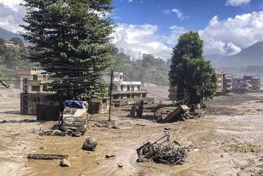 नेपाल में अचानक आई बाढ़: 100 से अधिक भारतीय लापता https://hindi.newsgate.press/
