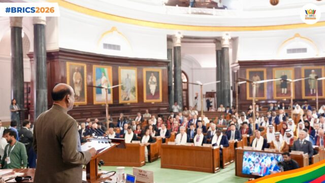 https://hindi.newsgate.press/